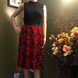NY Collection Black/Red Knit Cabbage Rose A-Line Knee Length Skirt Sz Large~NWOT